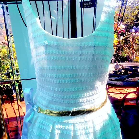 Skater Winter White GUESS Ruffle Tennis Dress Style w 90’s Gold Mesh Belt SZ 4 - Picture 5 of 11